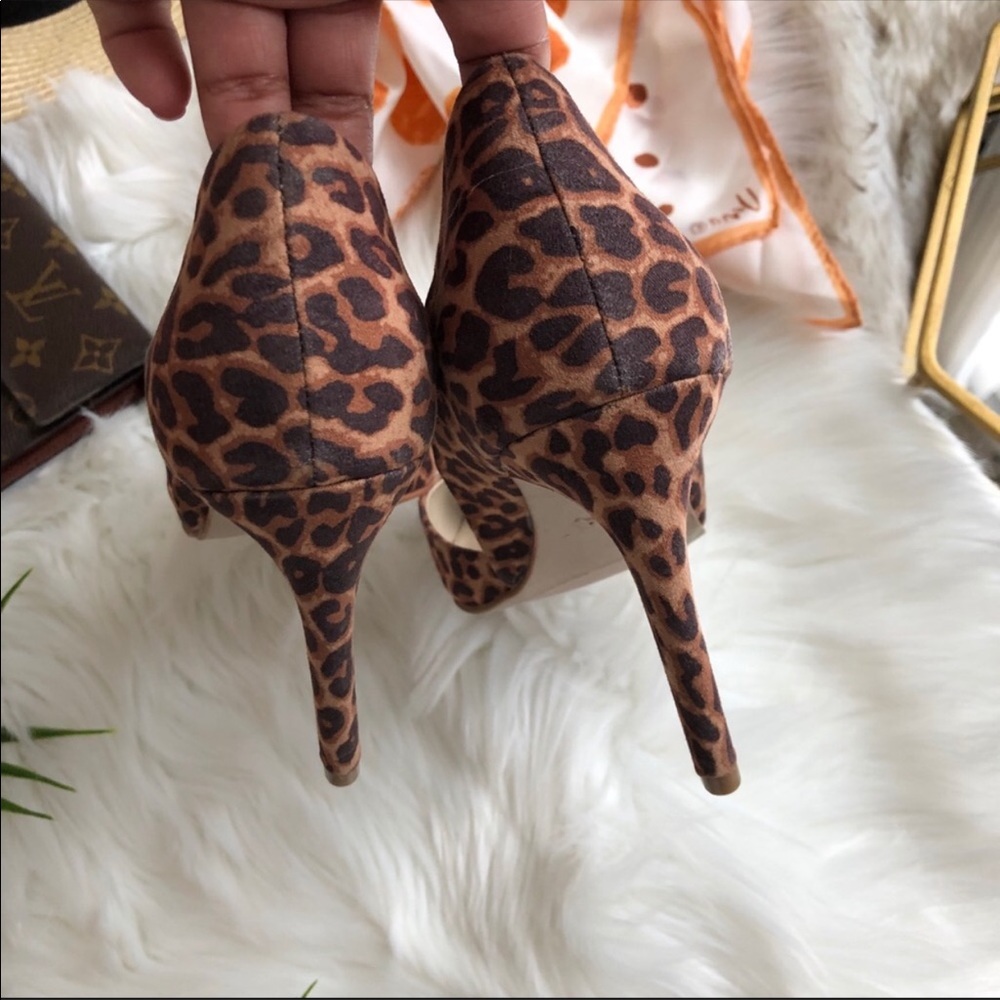 Mia Cheetah Print 6.5 Heels. Like New - image 3